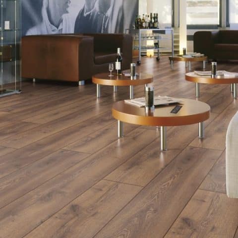 Suelo laminado AC5 Mountain Brown KRONOTEX Mammut Plus D4726 - Imagen 6