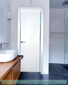 Puerta lacada Diseño Grupo D en block Ciega BL Modelo 819