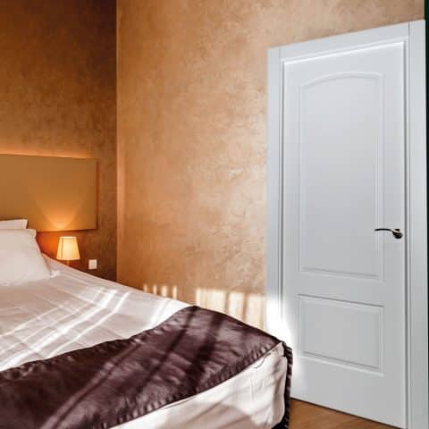 Puerta lacada Diseño Grupo D en block Ciega BL Modelo 3000 Angulo Recto