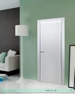 Puerta lacada Diseño Grupo A en block Ciega BL Modelo 140