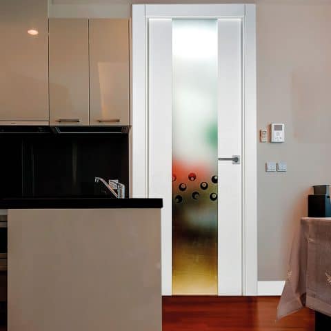 Puerta lacada Diseño Grupo C en block vidrio templado 8mm BL Modelo 841 1V