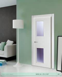 Puerta lacada Diseño Grupo A en block 2V BL Modelo 270 SP