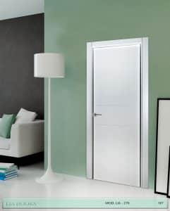 Puerta lacada Diseño Grupo A en block Ciega BL Modelo 270