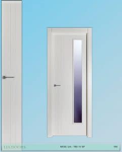 Puerta lacada Diseño Grupo A en block 1V BL Modelo 700 SP