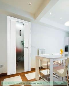 Puerta lacada Diseño Grupo C en block vidrio templado 8mm BL Modelo 848 1V