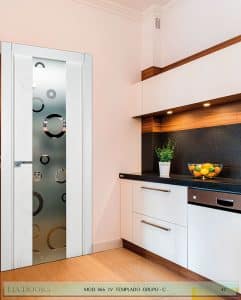Puerta lacada Diseño Grupo C en block vidrio templado 8mm BL Modelo 866 1V