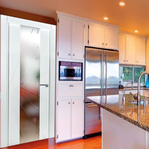 Puerta lacada Diseño Grupo C en block vidrio templado 8mm BL Modelo 816 1V