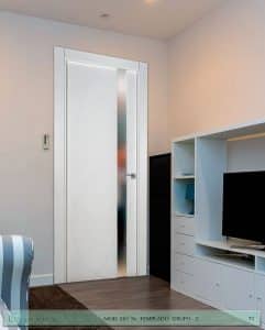 Puerta lacada Diseño Grupo C en block vidrio templado 8mm BL Modelo 881 1V