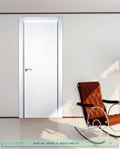 Puerta lacada Diseño Grupo D en block ciega BL Modelo 844