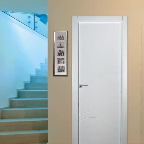 Puerta lacada Diseño Grupo A en block Ciega BL Modelo 818