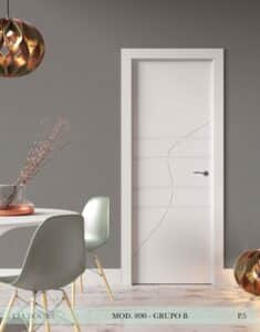 Puerta lacada Diseño Grupo B en block Ciega BL Modelo 890