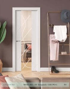 Puerta lacada Diseño Grupo C en block vidrio templado 8mm BL Modelo 891 1V