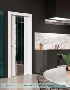 Puerta lacada Diseño Grupo C en block vidrio templado 8mm BL Modelo 887 1V
