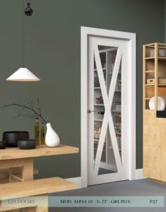 Puerta lacada diseño Grupo C en block 1V BL Modelo Aspas 10 IT