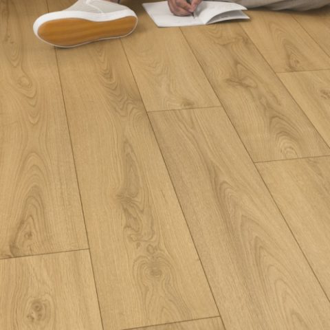 Suelo laminado AC4 arena QUICK STEP Classic CLM5801 - Imagen 3