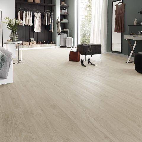 Roble St. Moritz KRONOSWISS Majestic D 40301 CN Suelo laminado AC5
