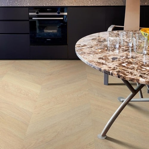 fusion kahrs sensation chevron cw2502 suelo vinílico spc 01 (1) (1) (1)