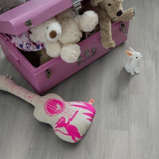 suelo vinílico autoportante macchiato pearl gerflor hqr 2002 02 (1) (1) (1)