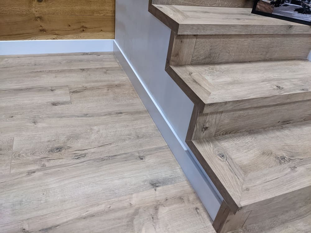 Proyecto Tarimas en Escaleras