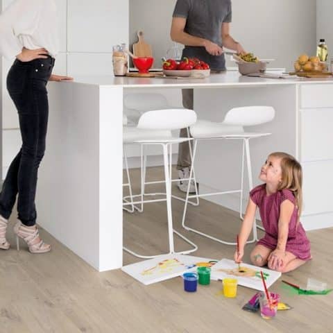 suelo vinílico spc click quick step alpha vinyl bloom roble algodón beige 02 (1)