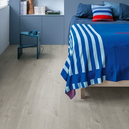suelo vinílico spc click quick step alpha vinyl bloom roble algodón frío gris 03 (1)