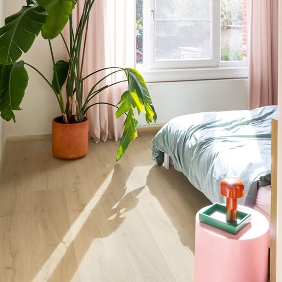 suelo vinílico spc click quick step alpha vinyl bloom roble beige cepillado (1)