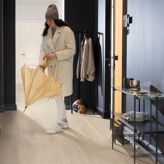 suelo vinílico spc click quick step alpha vinyl bloom roble brisa marina beige 03 (1)