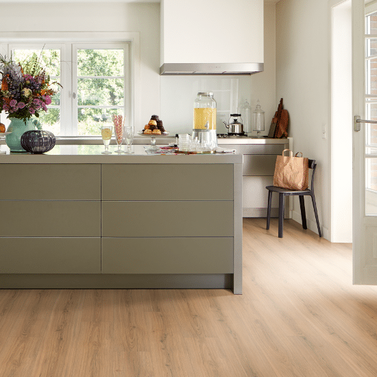 suelo laminado ac5 egger natureSense aqua classic + roble pauda miel el2172 02 (1)