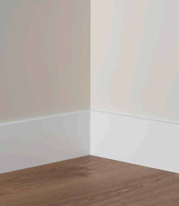 Rodapie Lacado Blanco 150x12 DM Canto Cuadrado